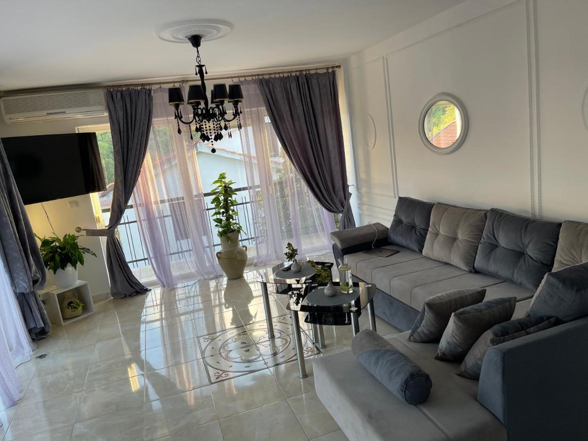 Apartmani Cirovic Luxury Herceg Novi Bagian luar foto