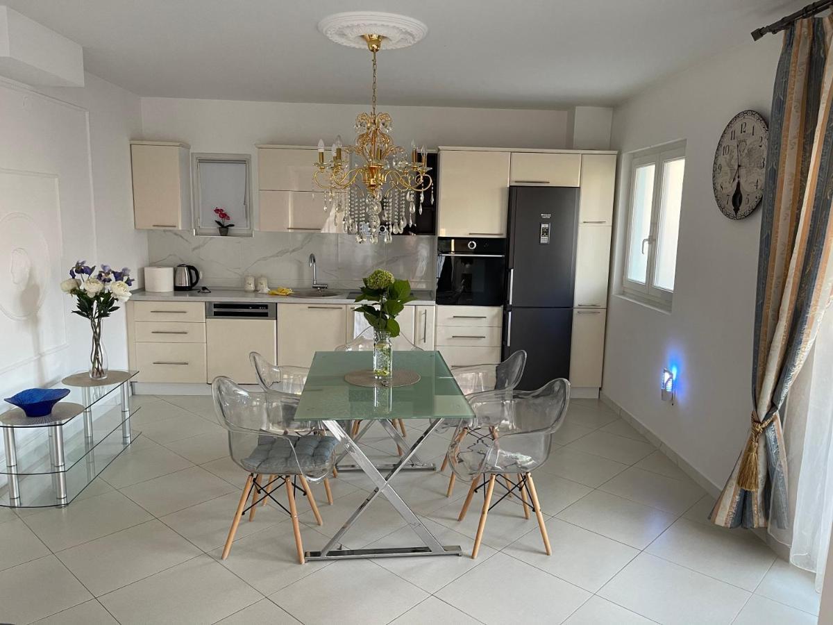 Apartmani Cirovic Luxury Herceg Novi Bagian luar foto