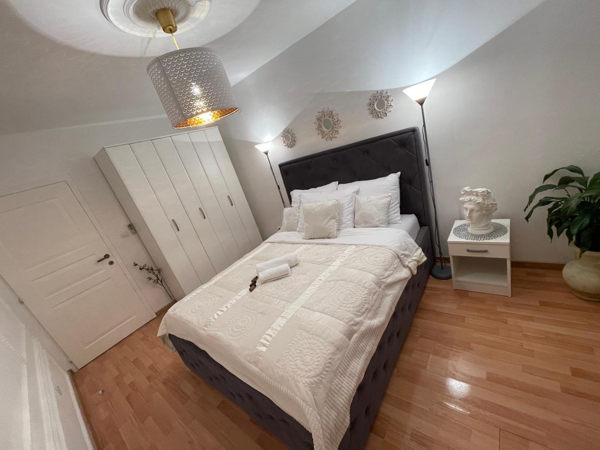 Apartmani Cirovic Luxury Herceg Novi Bagian luar foto