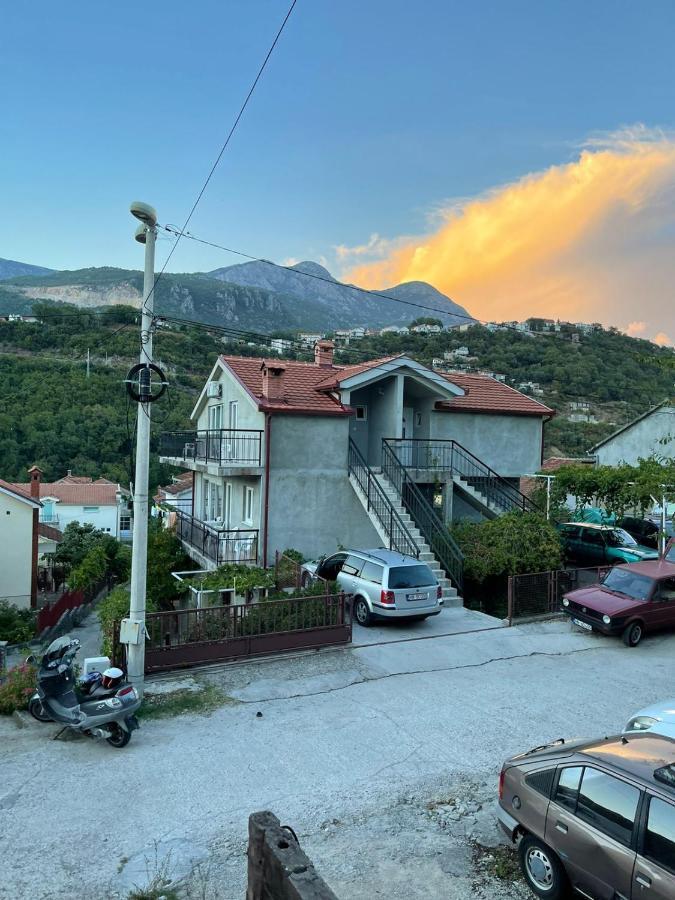 Apartmani Cirovic Luxury Herceg Novi Bagian luar foto