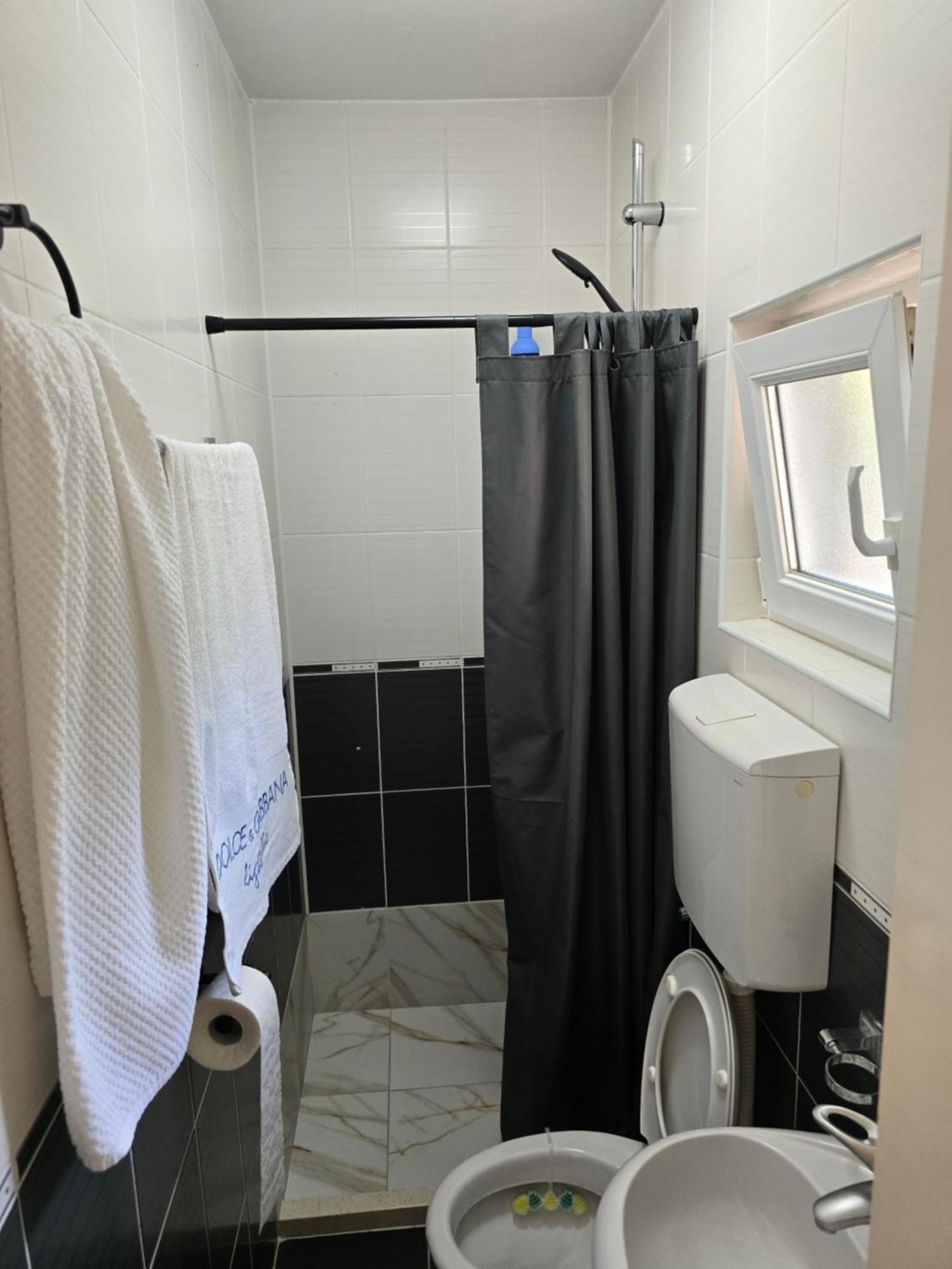 Apartmani Cirovic Luxury Herceg Novi Bagian luar foto