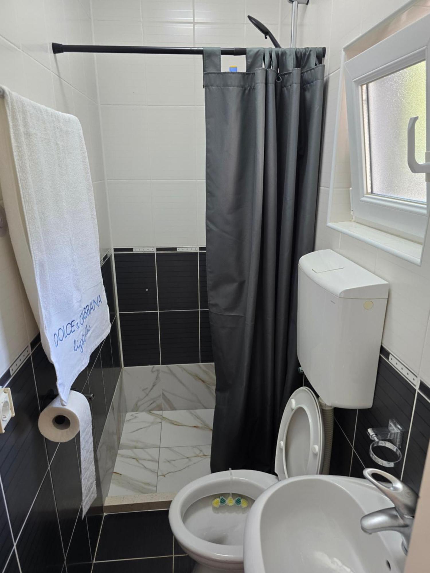 Apartmani Cirovic Luxury Herceg Novi Bagian luar foto